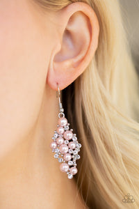 Famous Fashion - Pink Pearl Earrings - The Jazzy T Collections