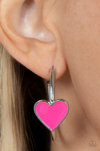 Kiss Up - Pink Heart Earrings - The Jazzy T Collections