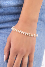 Load image into Gallery viewer, Marquise Masterpiece - Gold Bracelet - The Jazzy T Collections
