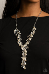 Paparazzi Jewelry Dripping With DIVA-ttitude - White Necklace