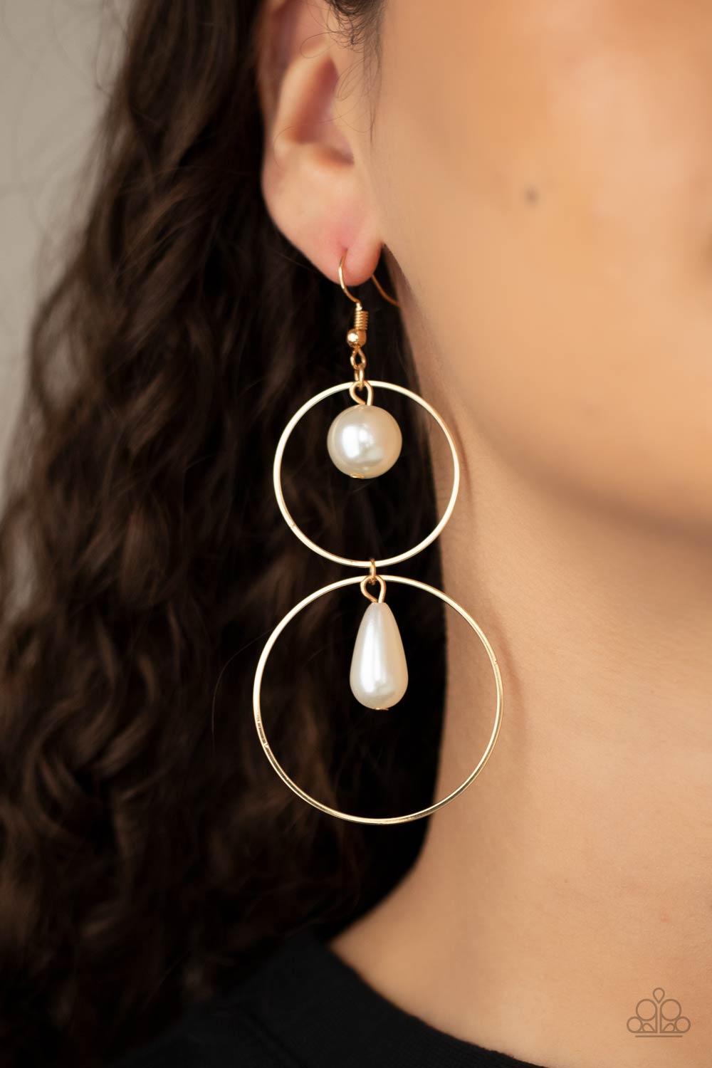 Cultured in Couture - Gold Earring - The Jazzy T Collections