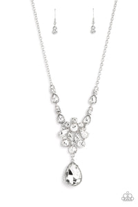 Paparazzi Jewelry TWINKLE of an Eye - White Rhinestone Necklace